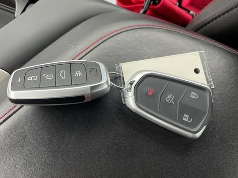 Used 2018 Chevrolet Corvette Z06 RWD image 20