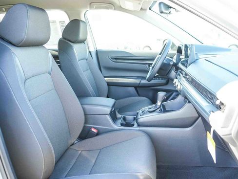 New 2026 Honda CR-V LX image 18
