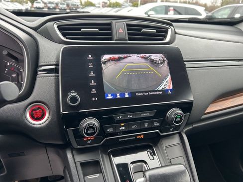 Used 2018 Honda CR-V Touring image 12