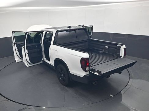 Certified 2026 Honda Ridgeline Black Edition image 45