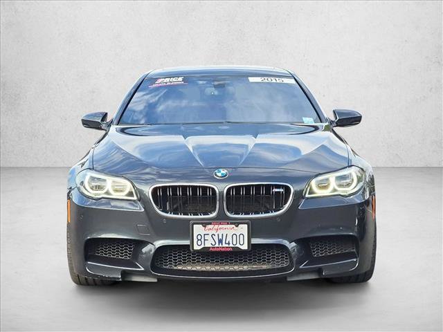 Used 2015 BMW M5 RWD image 2
