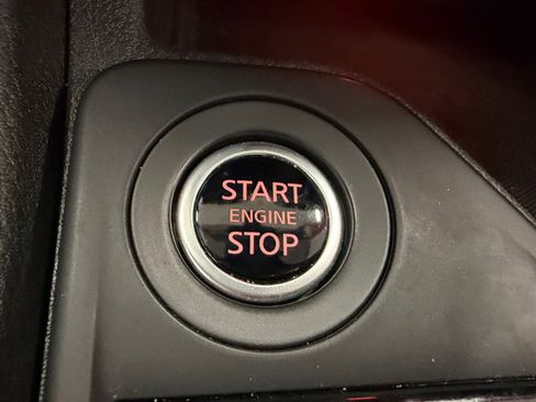Used 2025 Nissan Sentra S FWD image 31
