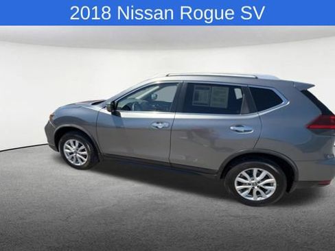 Used 2018 Nissan Rogue SV AWD/4WD image 6