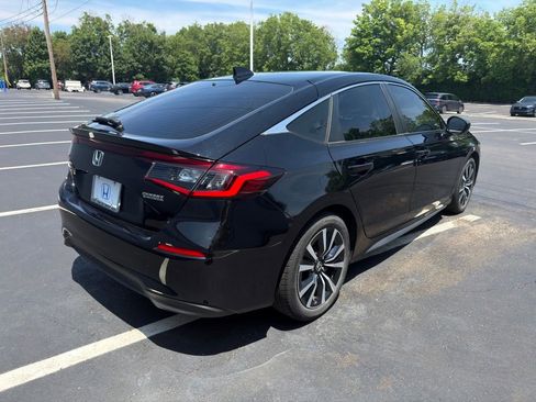 Certified 2023 Honda Civic EX-L image 5