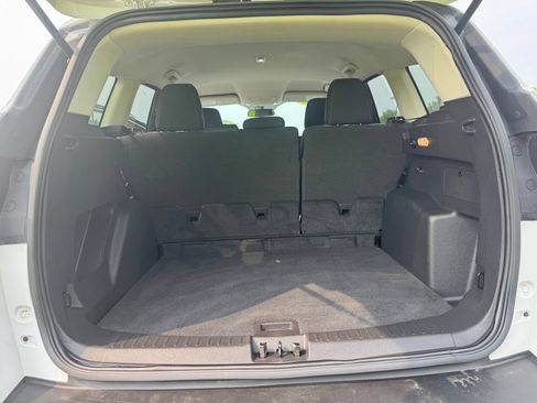 Certified 2019 Ford Escape SE AWD/4WD image 36