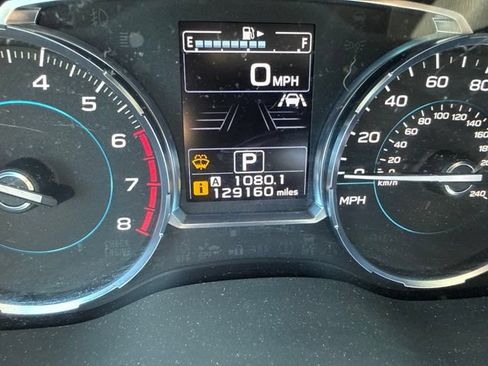 Used 2018 Subaru Forester 2.5i Premium AWD/4WD image 12