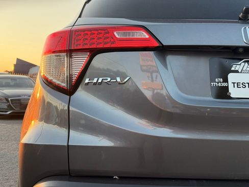 Used 2016 Honda HR-V EX-L image 9
