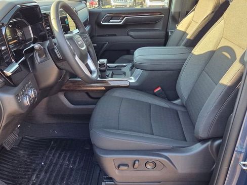 New 2026 GMC Sierra 1500 Elevation w/ Preferred Package AWD/4WD image 9