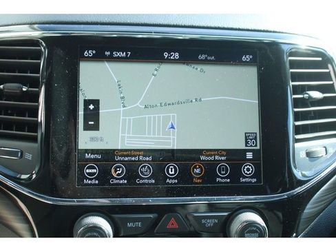 Used 2022 Jeep Grand Cherokee Laredo X image 25