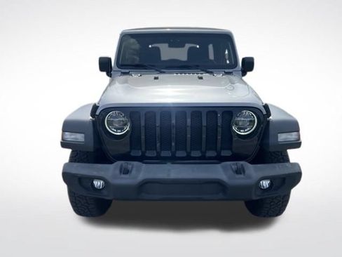 Used 2020 Jeep Wrangler Unlimited Sport AWD/4WD image 3