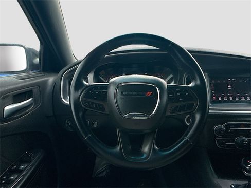 Used 2022 Dodge Charger SXT w/ Blacktop Package image 11