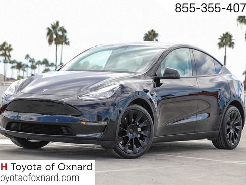 Used 2020 Tesla Model Y Long Range AWD/4WD image 1