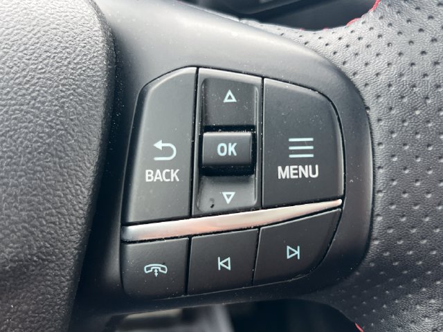 Used 2023 Ford Escape ST-Line w/ Tech Pack #1 AWD/4WD image 34