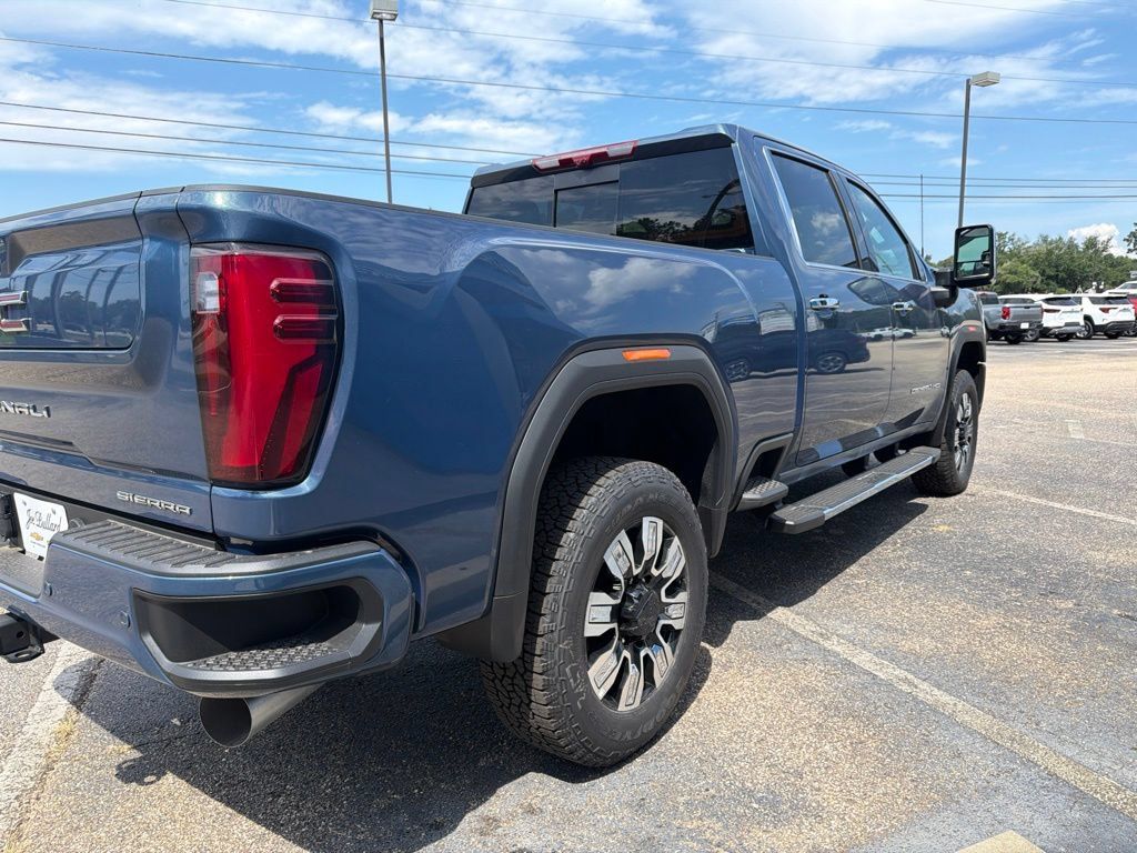New 2026 GMC Sierra 2500 Denali w/ Denali Reserve Package AWD/4WD image 5