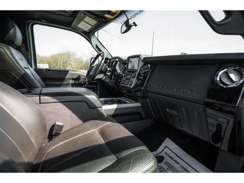 Used 2013 Ford F350 Platinum w/ FX4 Off Road Pkg image 31