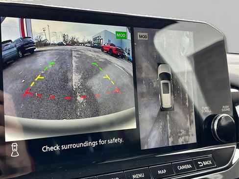 New 2025 Nissan Pathfinder SL image 20