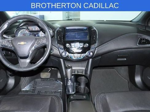 Used 2017 Chevrolet Cruze Premier FWD image 30