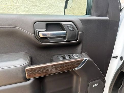 Used 2020 Chevrolet Silverado 1500 RST AWD/4WD image 19