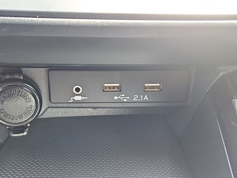 Used 2022 Subaru WRX AWD/4WD image 9