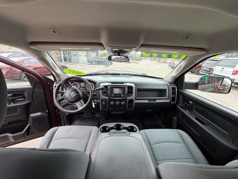 Used 2017 RAM 2500 Tradesman w/ Chrome Appearance Group image 13