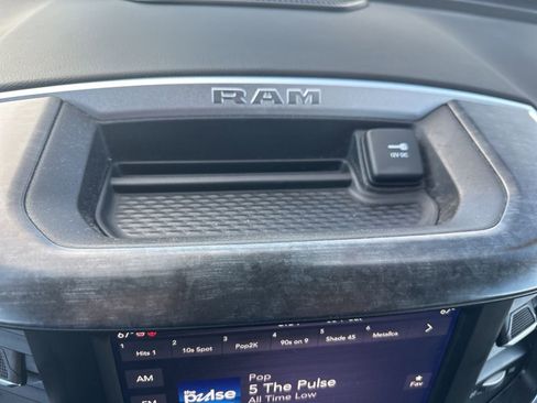 Used 2019 RAM 1500 Big Horn image 8