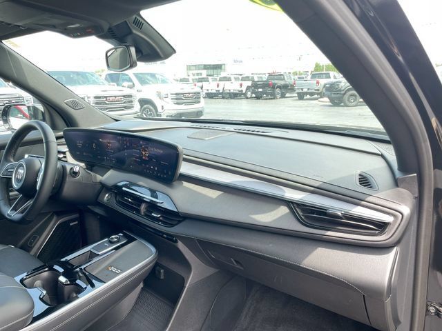 Certified 2026 Buick Enclave Sport Touring AWD/4WD image 20