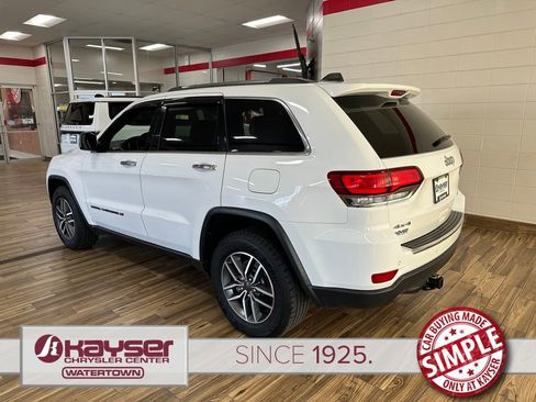 Certified 2022 Jeep Grand Cherokee Limited AWD/4WD image 3