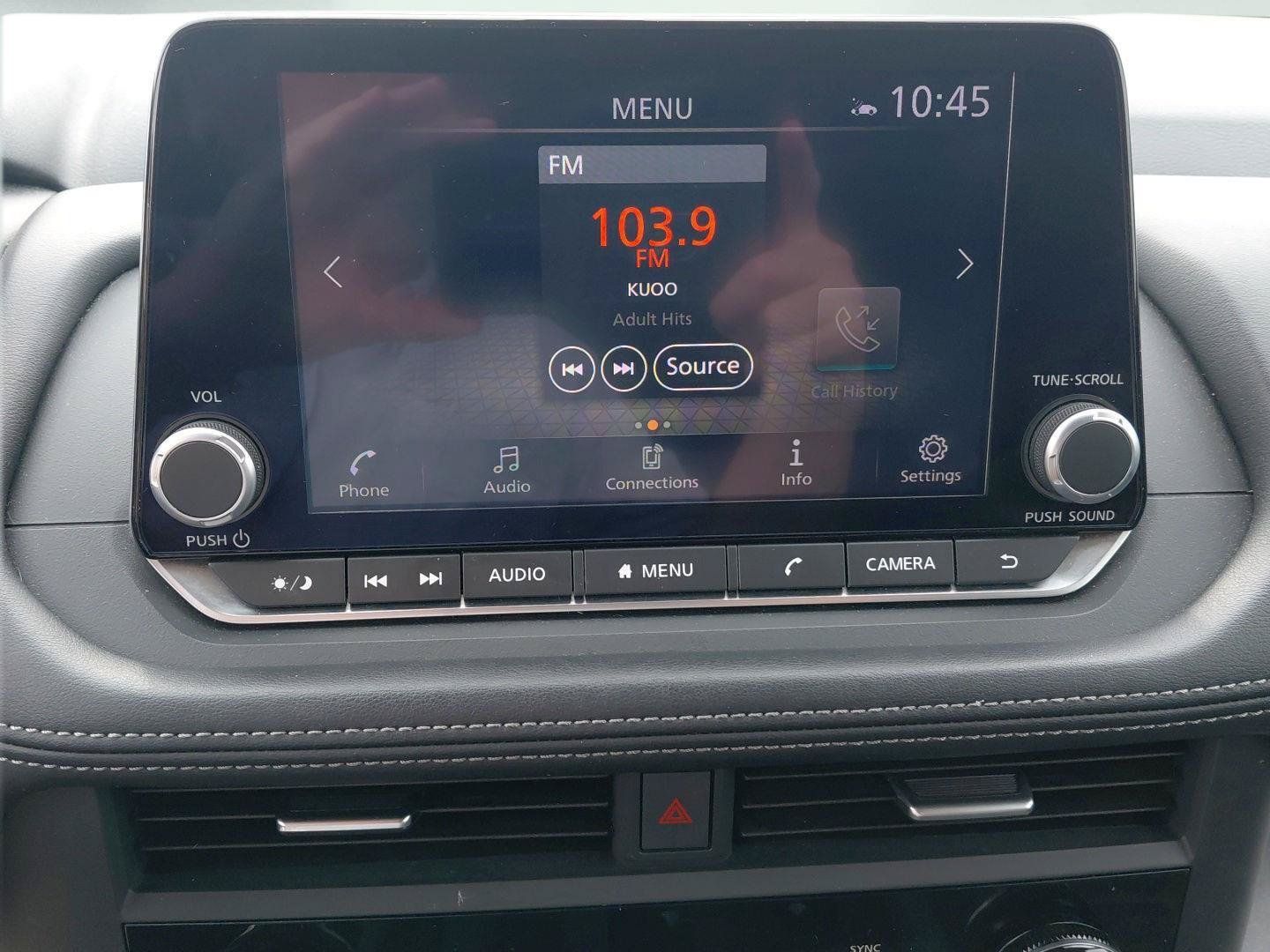 Used 2024 Nissan Rogue SV FWD image 5