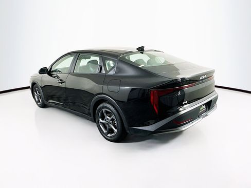 Used 2025 Kia K4 LXS image 5