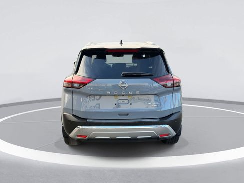 Used 2022 Nissan Rogue Platinum w/ Head-Up Display Package image 7