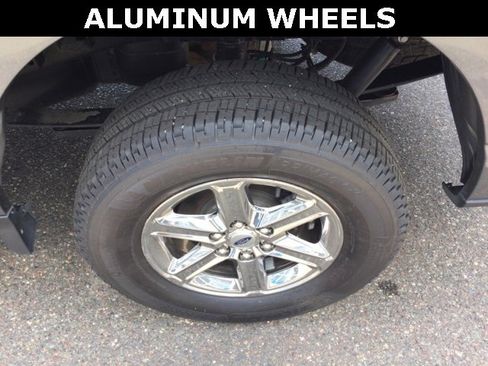 Used 2024 Ford F150 XLT image 23