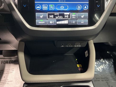 Used 2026 Subaru Forester Premium image 29