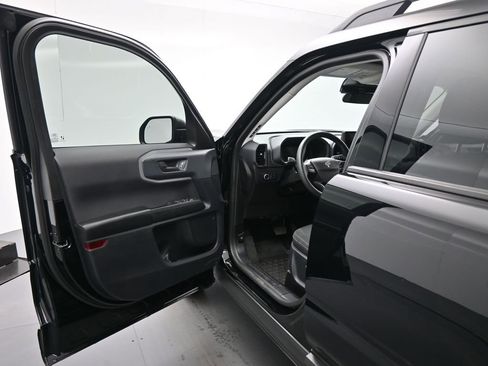 Used 2022 Ford Bronco Sport image 8