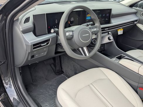 New 2025 Hyundai Sonata SEL image 8