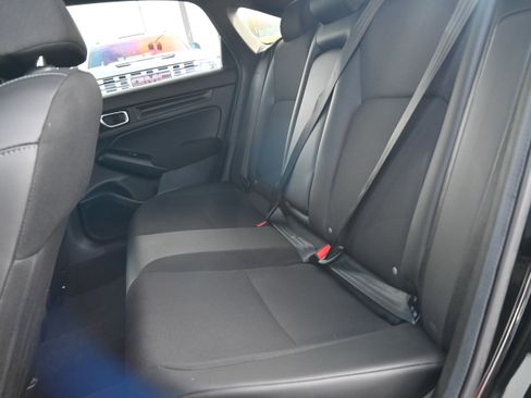 Used 2025 Honda Civic Sport image 32