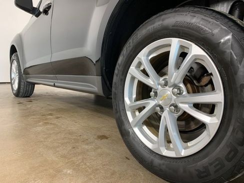 Used 2017 Chevrolet Equinox LT w/ Convenience Package image 15