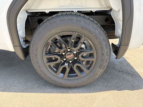 New 2026 GMC Sierra 1500 Pro w/ Graphite Edition AWD/4WD image 25