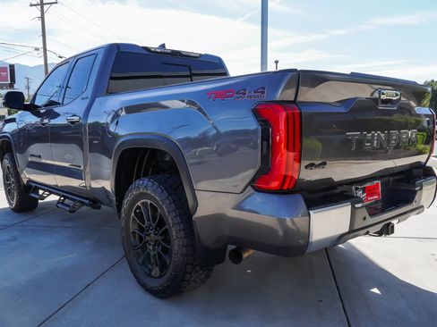 Used 2022 Toyota Tundra Limited w/ TRD Off-Road Package AWD/4WD image 6