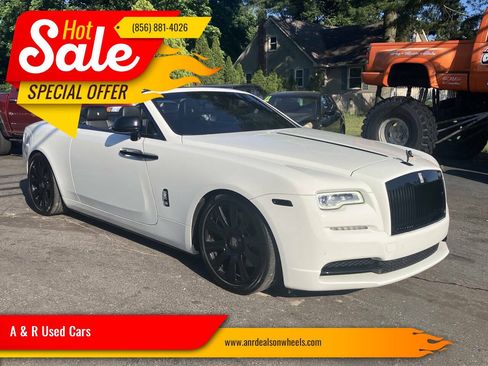 Used 2018 Rolls-Royce Dawn RWD image 1