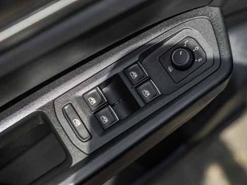 Used 2019 Volkswagen Atlas SE w/ Towing Package FWD image 47