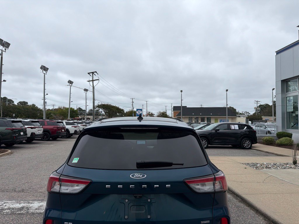 Used 2020 Ford Escape SE Sport FWD image 8