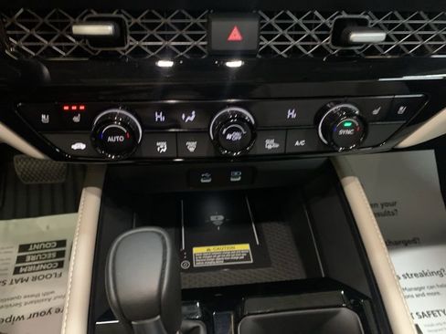 Used 2025 Honda Accord Touring image 22