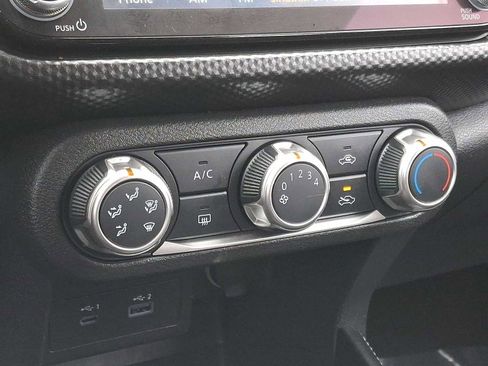 Used 2024 Nissan Kicks SV image 20