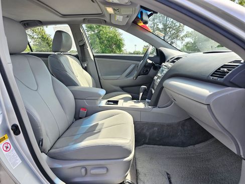 Used 2007 Toyota Camry Hybrid FWD image 10
