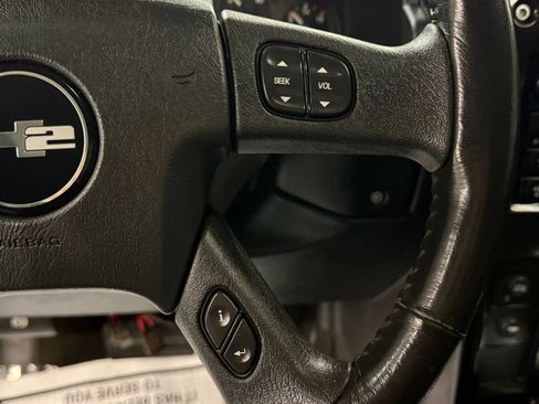 Used 2006 HUMMER H2 SUT w/ Limited Edition H2 AWD/4WD image 27
