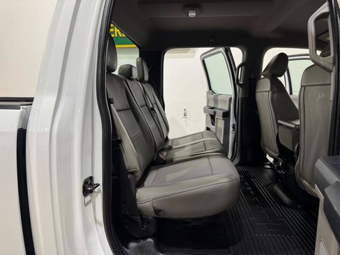 Used 2022 Ford F350 XL w/ Power Equipment Group AWD/4WD image 16