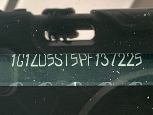 Used 2023 Chevrolet Malibu LT w/ Driver Confidence Package image 22