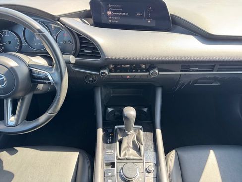 Used 2024 MAZDA MAZDA3 s FWD image 11