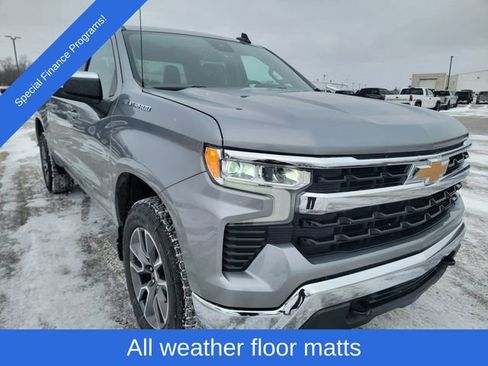 Used 2024 Chevrolet Silverado 1500 LT image 8