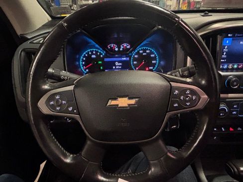 Used 2019 Chevrolet Colorado Z71 image 9